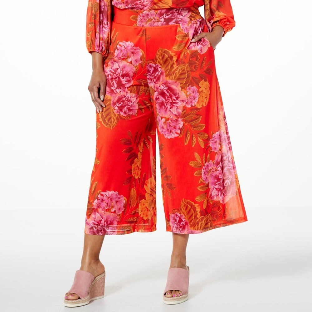 New
G by Giuliana High-Waist Aria Mesh Knit Wide Leg Pull-On Pant